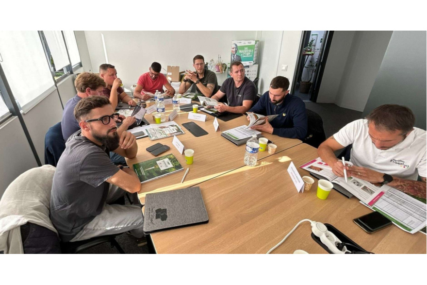 Daniel Moquet Signe Vos Jardins