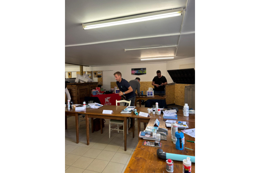 Formation franchisé Daniel Moquet Signe Vos Piscines