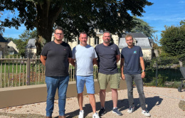 Nouveaux franchisés Daniel Moquet Signe Vos Piscines